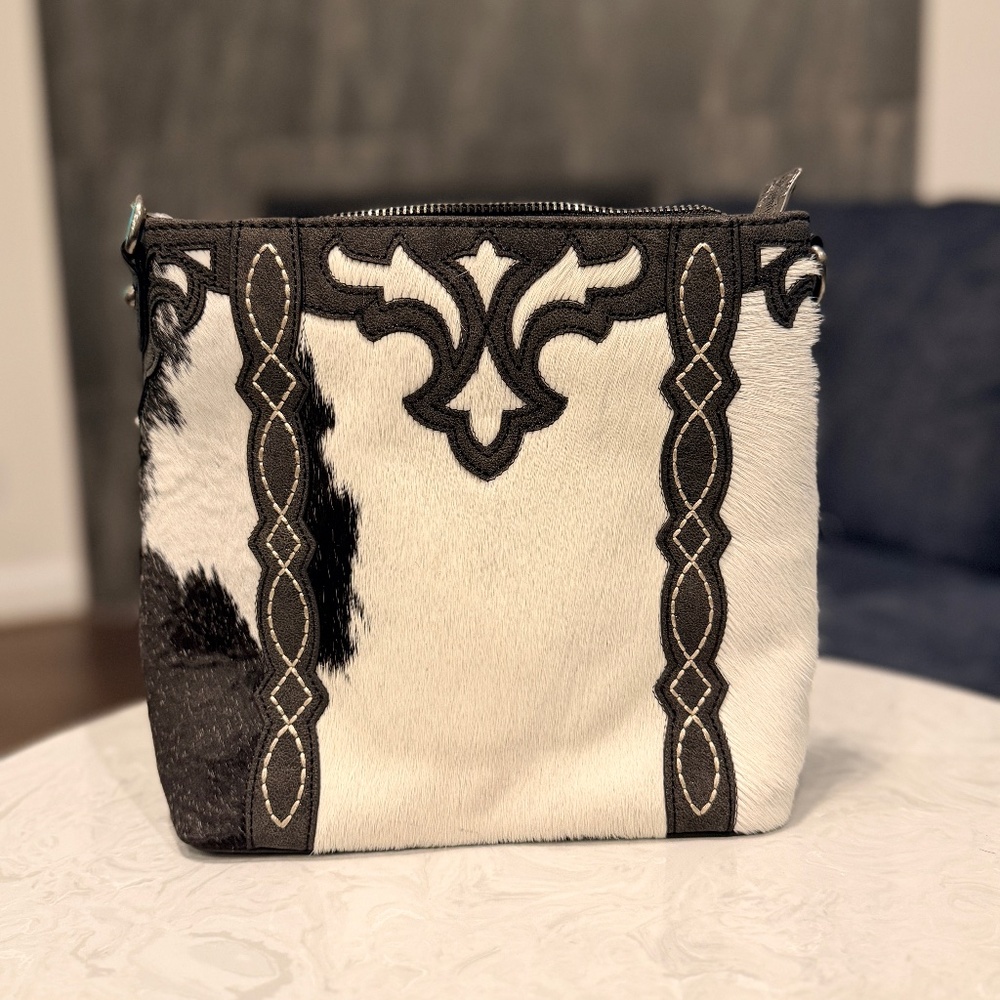 Trinity Ranch Western Hair-On Cowhide Concealed Carry Crossbody Black